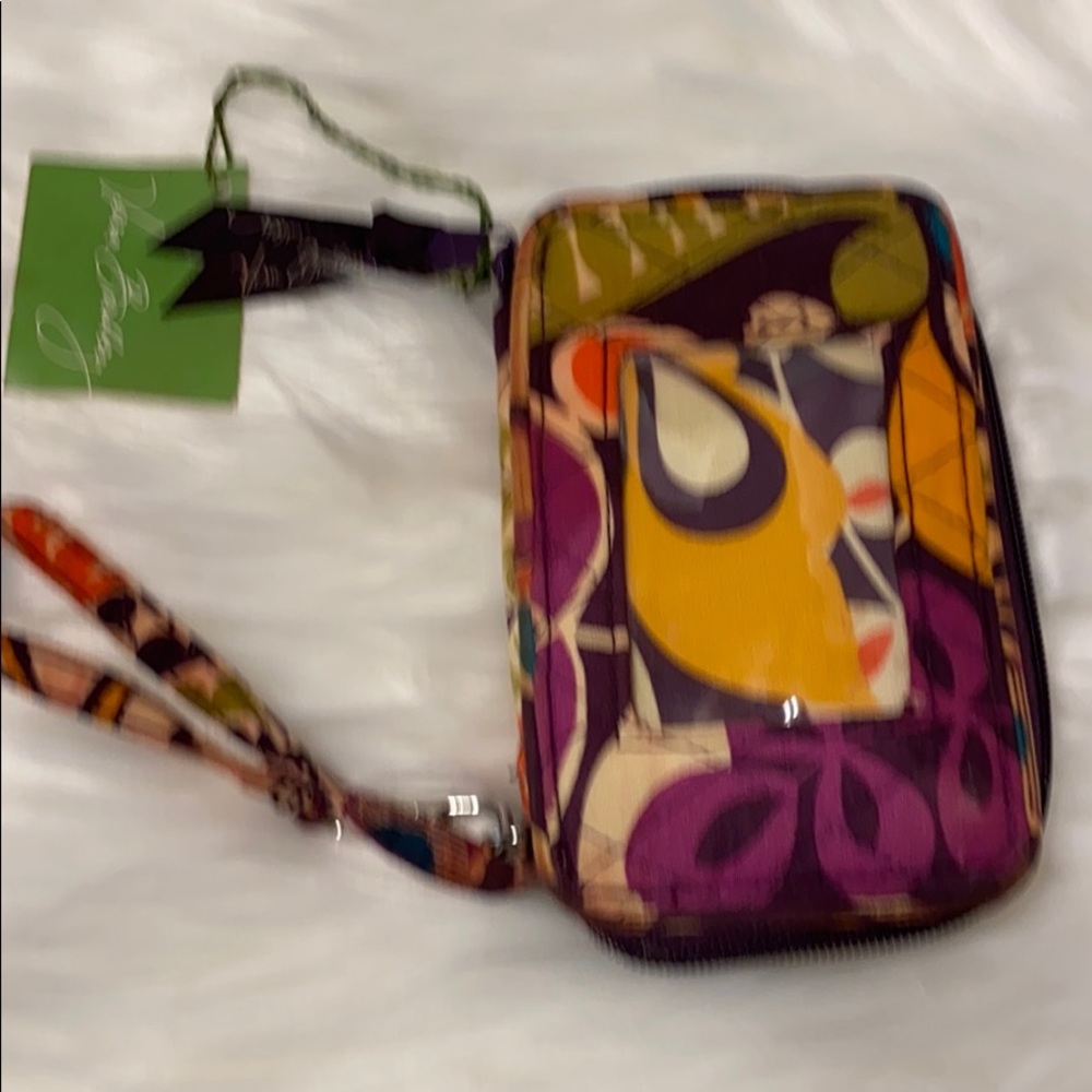 Vera Bradley Wristlet NWT - Picture 3 of 3